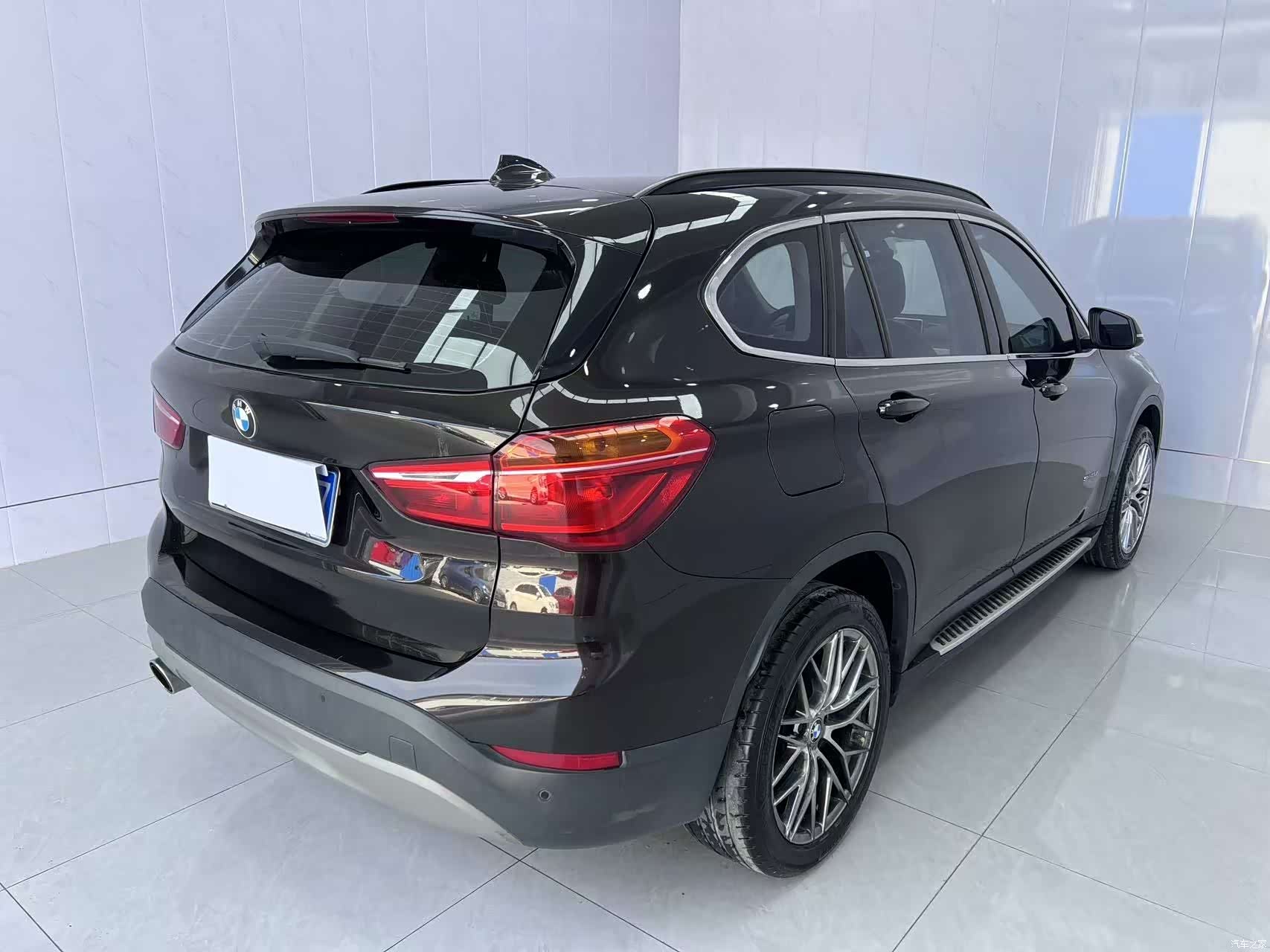 BMW X1, 2016 все фото