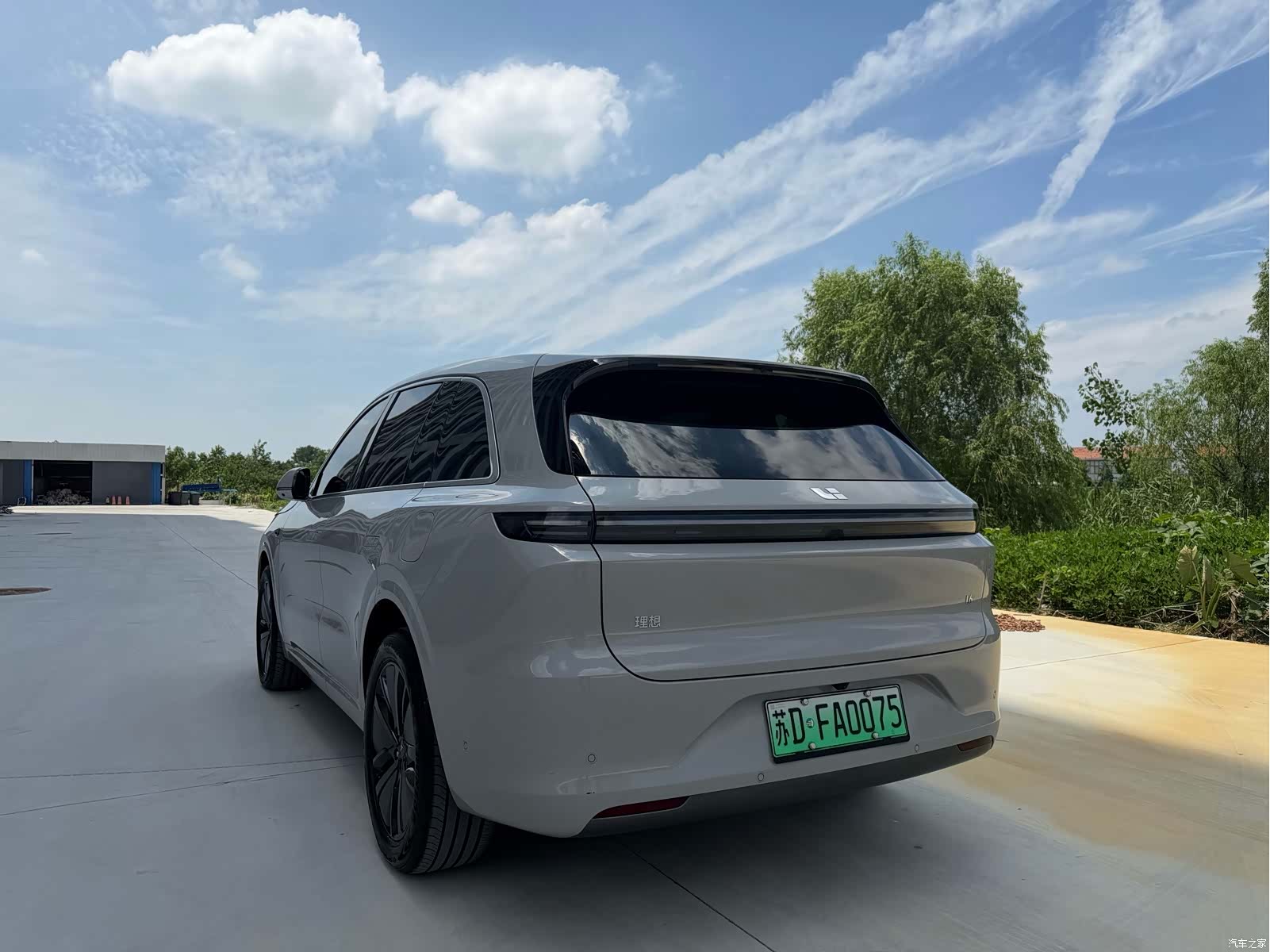 Li Auto L6, 2024 6