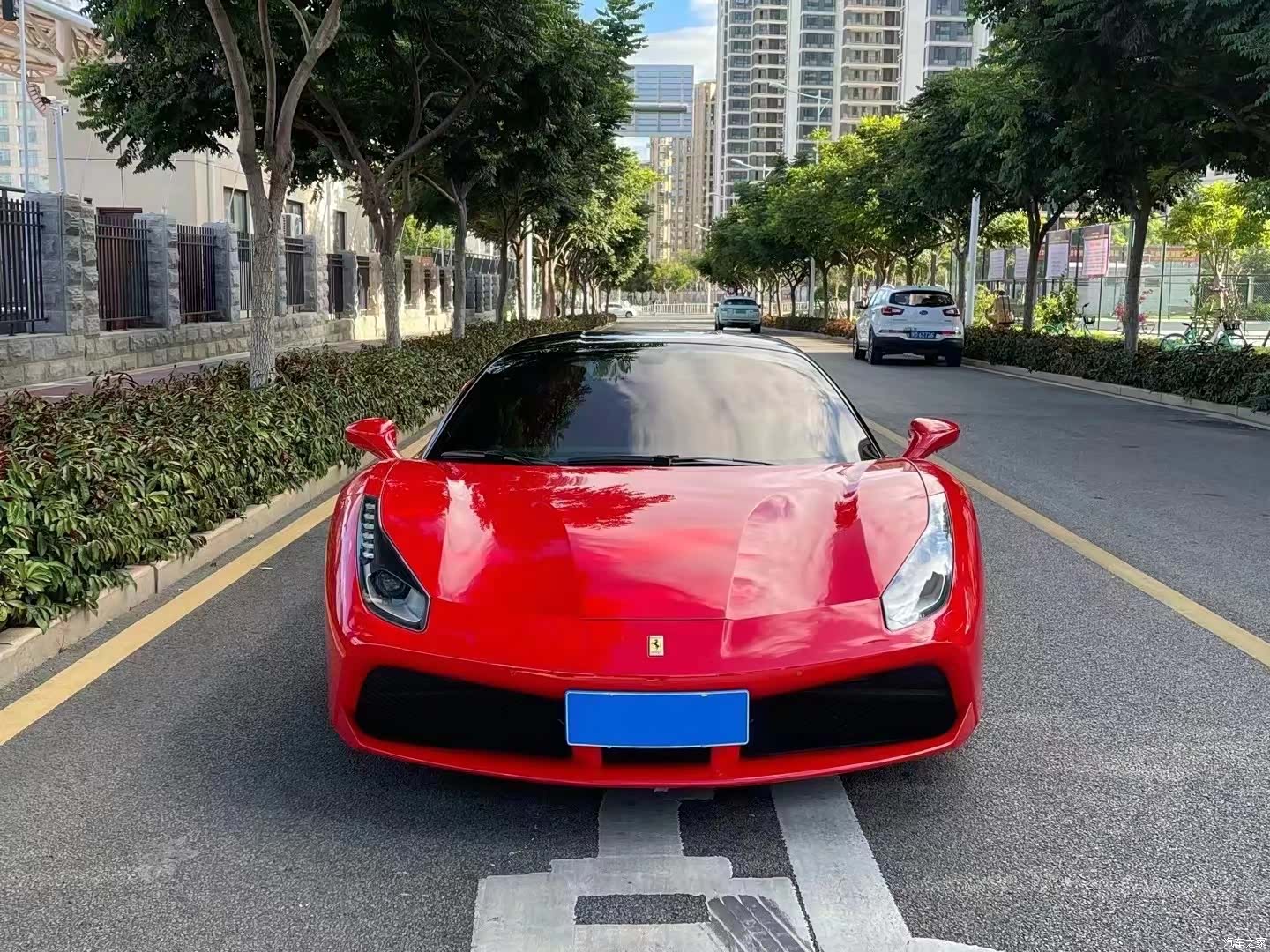 Ferrari 488, 2016 2