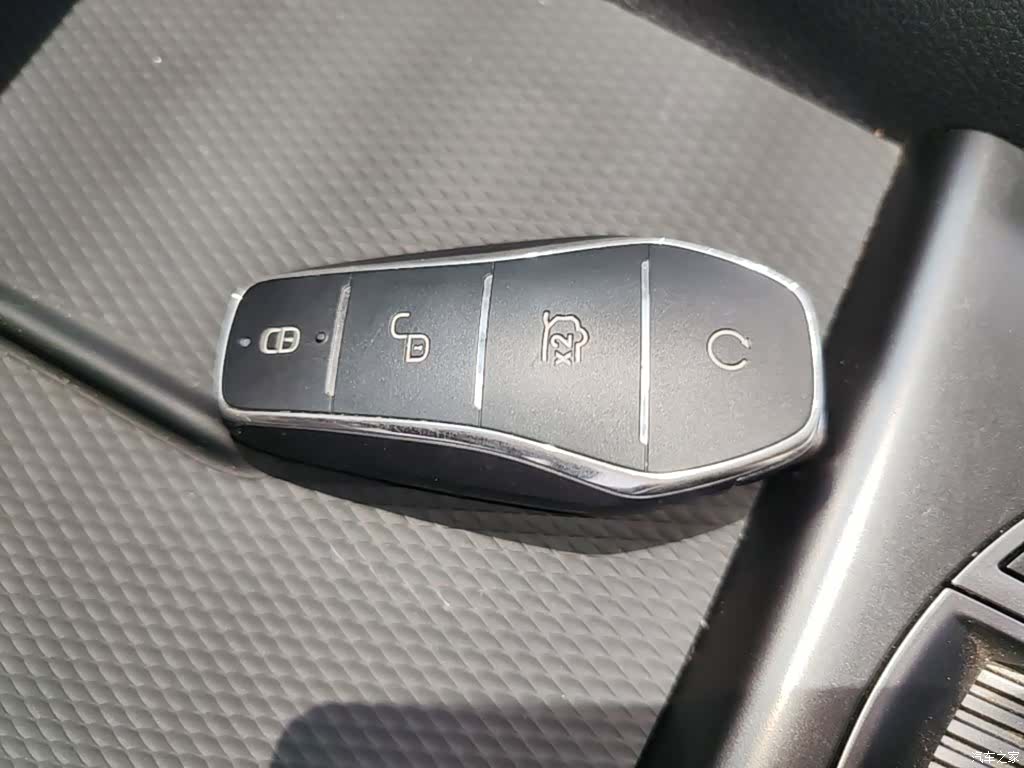 BYD Seal, 2025 9