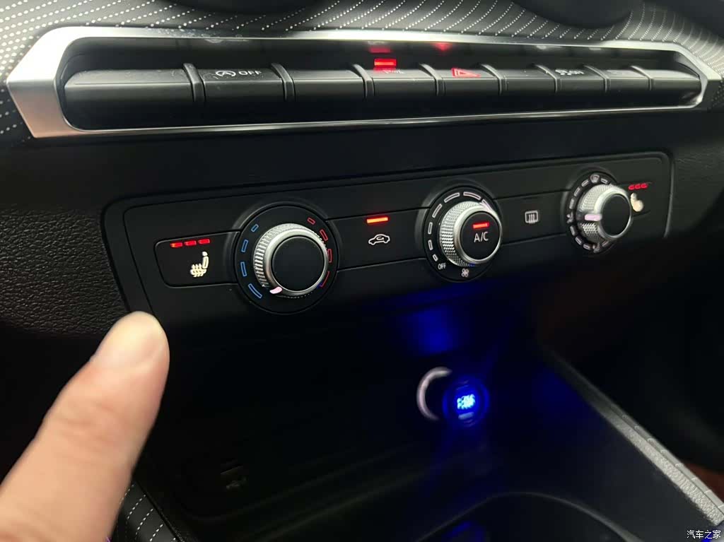 Audi Q2L, 2022 21