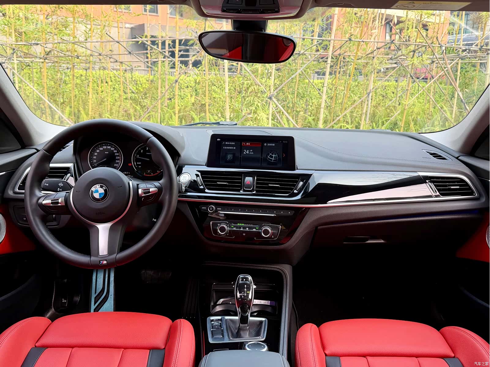 BMW 1 Series, 2021 14