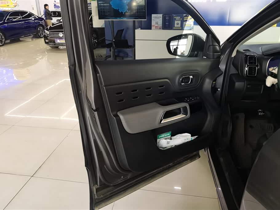 Citroen Tianyi C5 AIRCROSS Citroen Tianyi C5 AIRCROSS