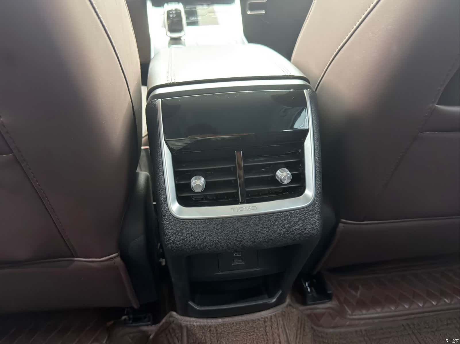 Chery Tiggo 7, 2025 14