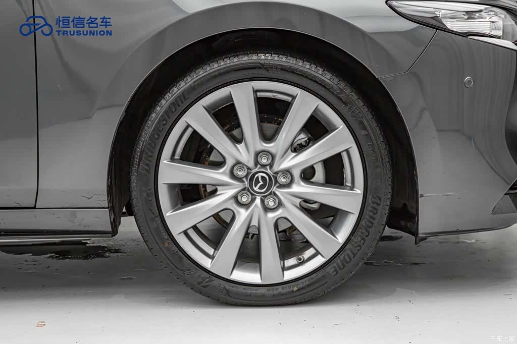 Mazda Mazda3, 2020 11
