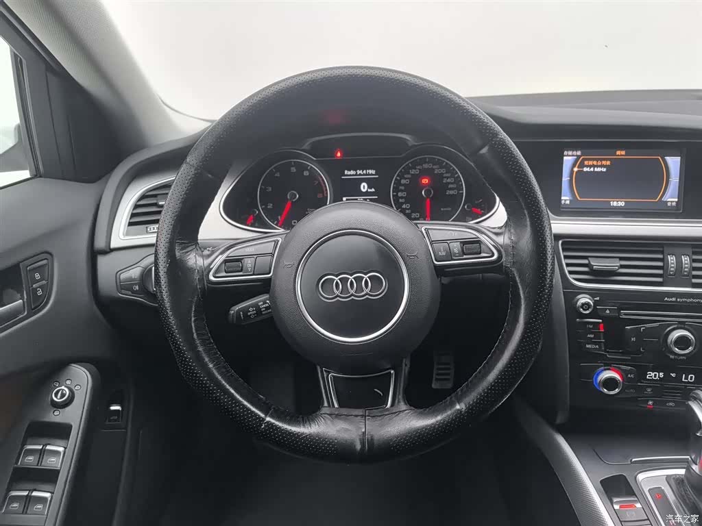 Audi A4L, 2016 11
