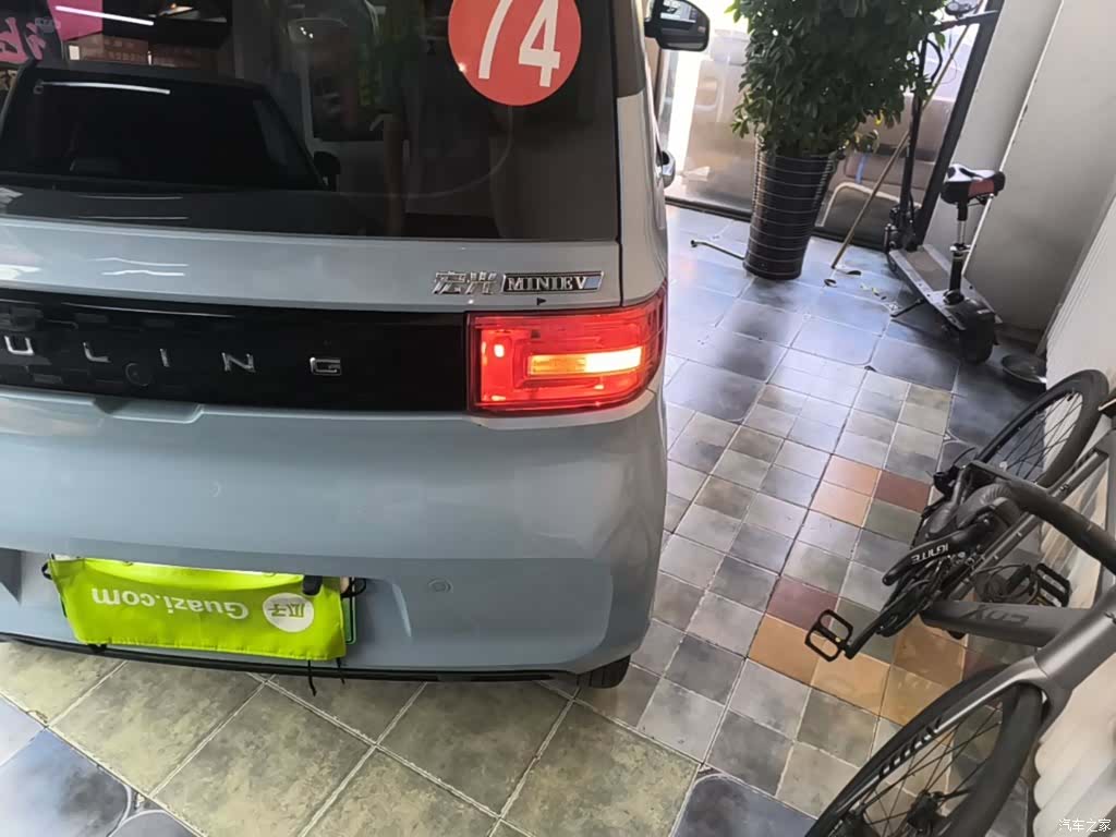 Wuling MINIEV, 2021 8
