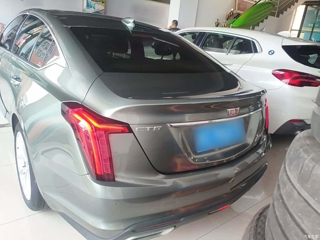 Cadillac CT5, 2023 6