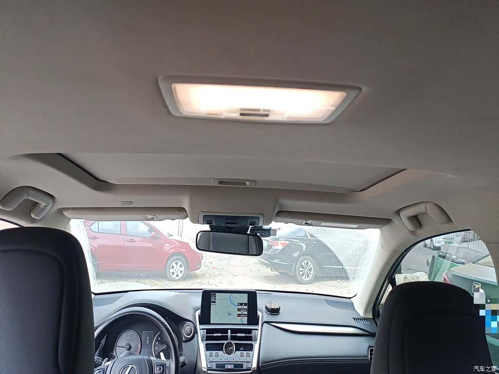 Lexus NX, 2021 9