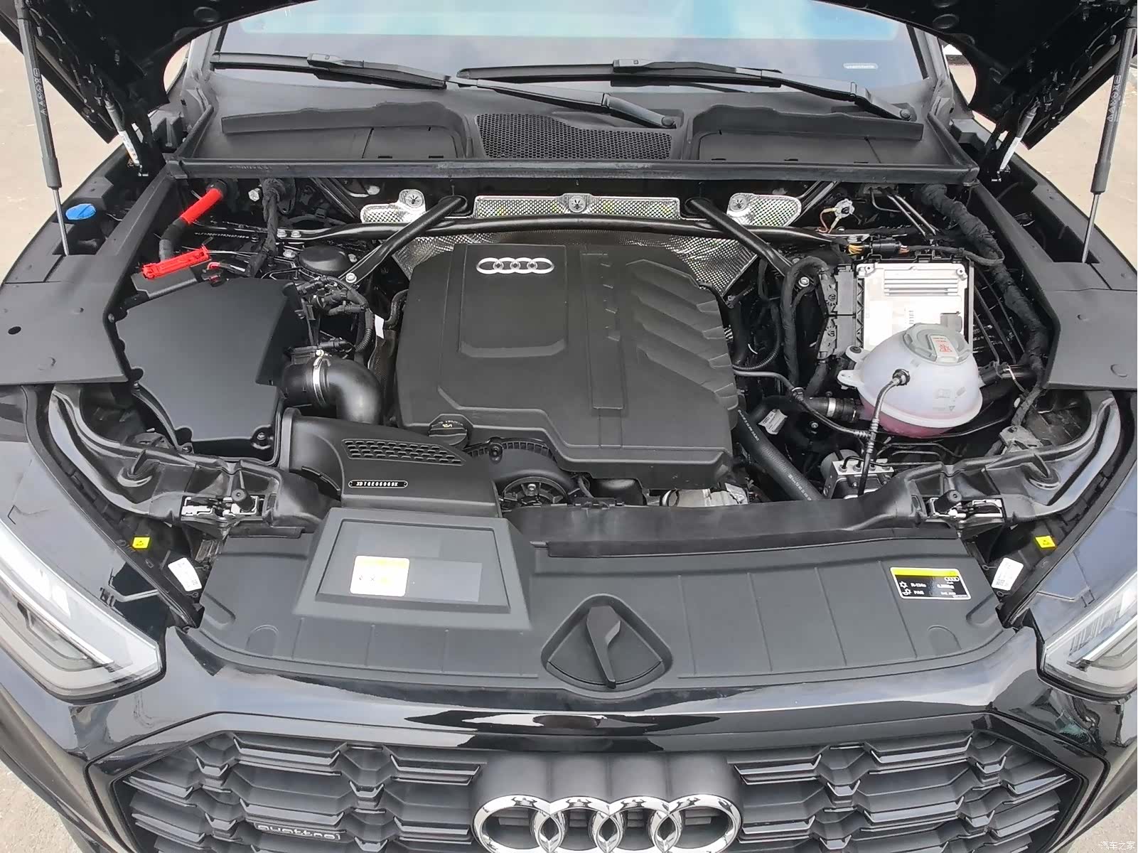 Audi Q5L, 2023 12
