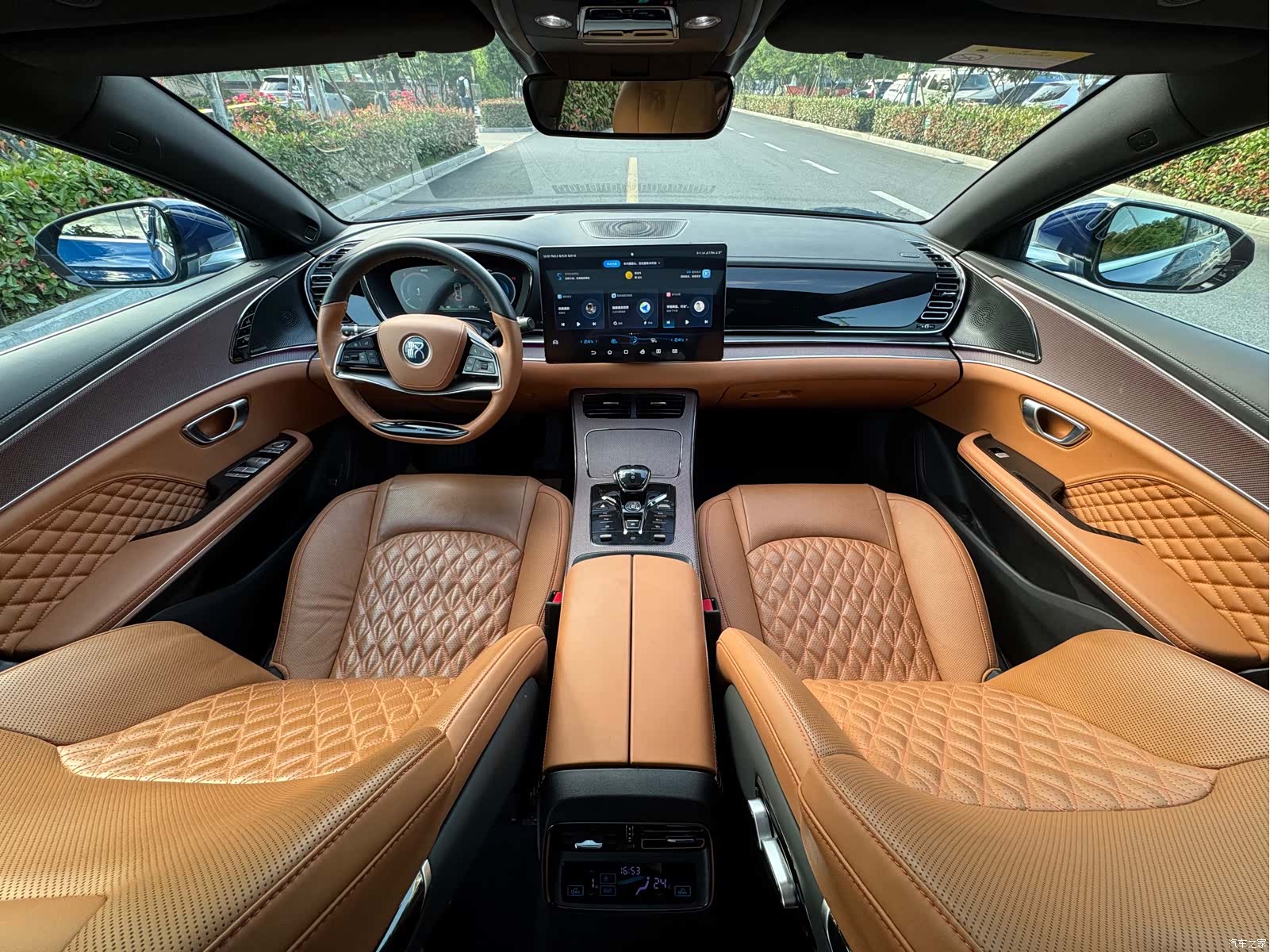 BYD Han, 2022 20
