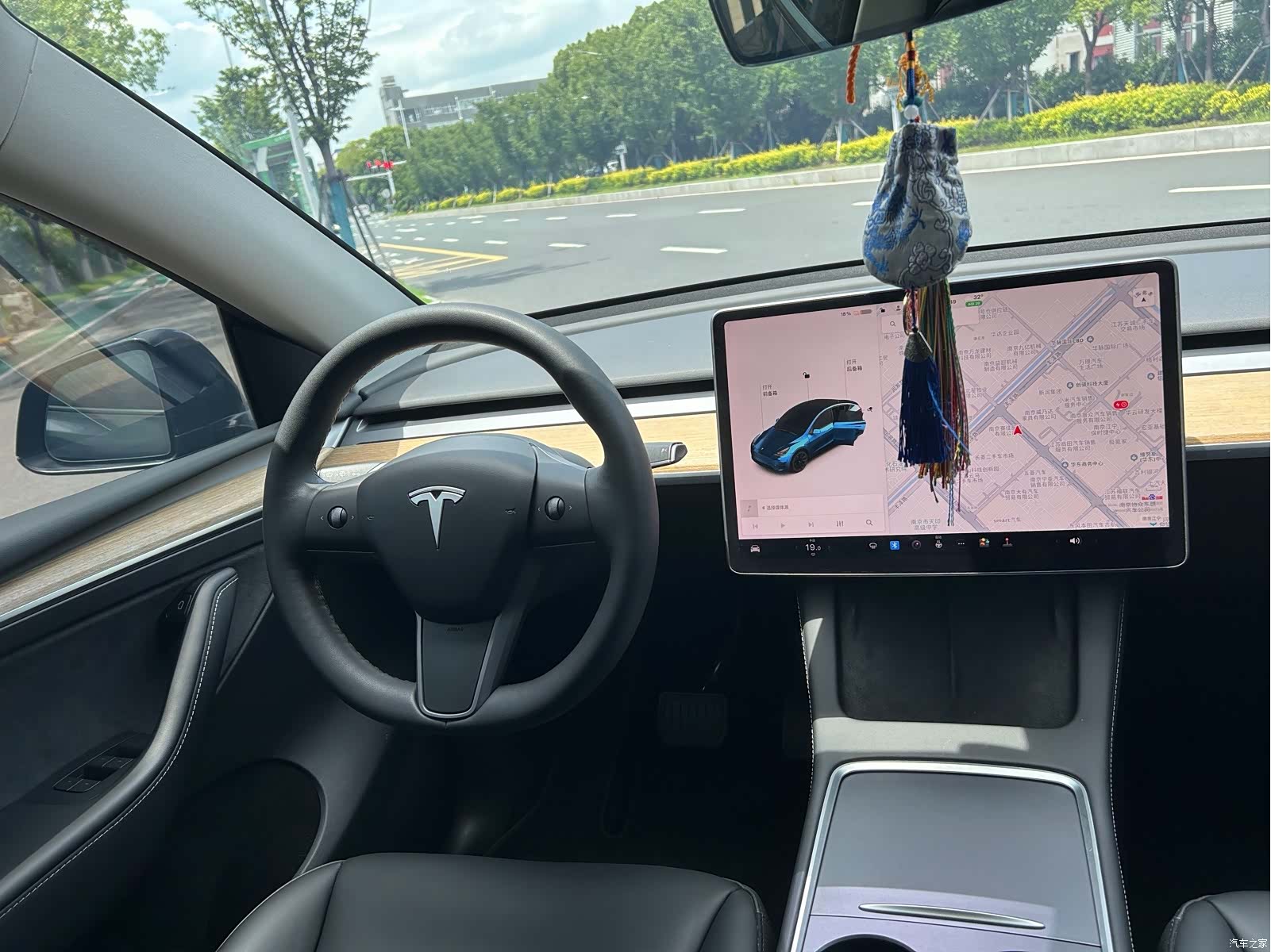 Tesla Model Y, 2022 7