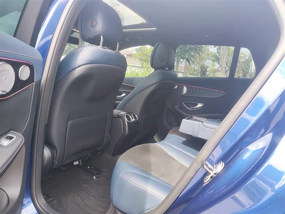 Mercedes-Benz EQC Mercedes-Benz EQC