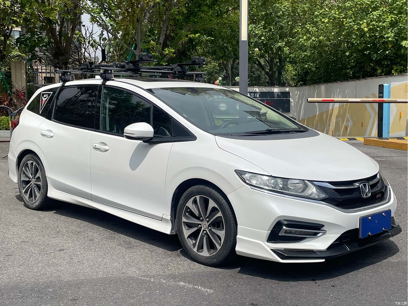 Honda Jade, 2018 3