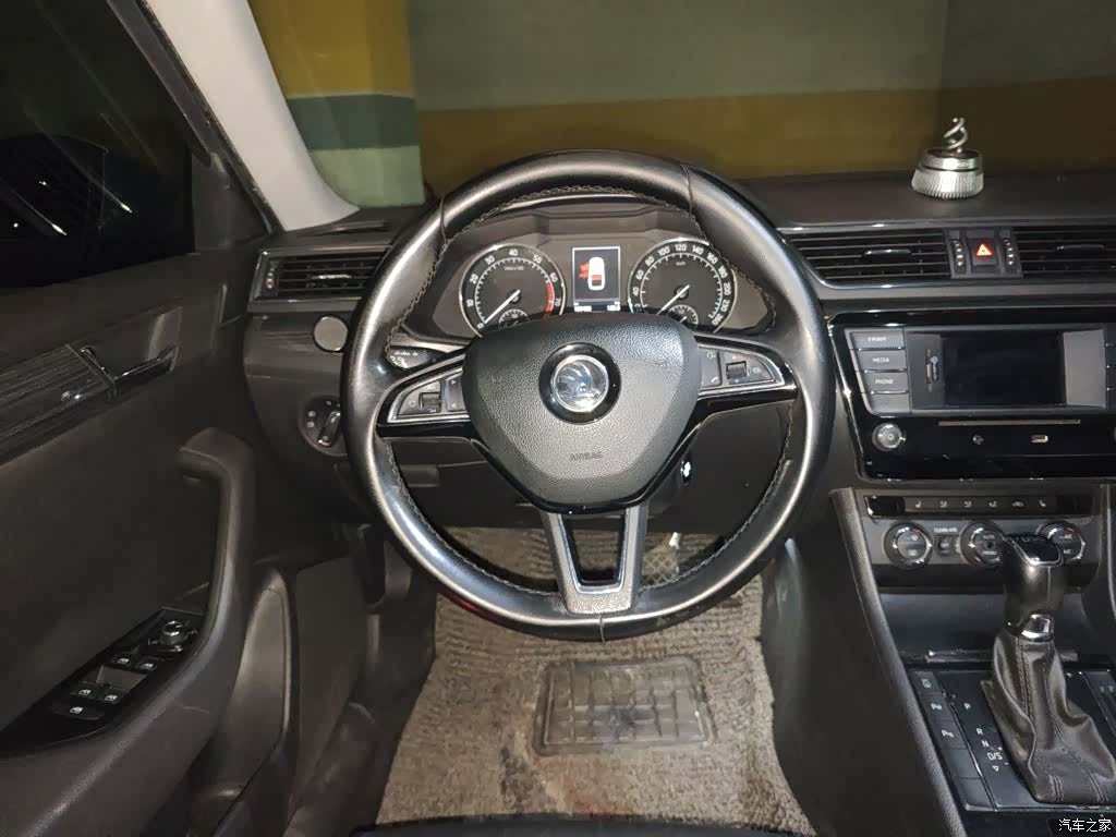 Skoda Superb, 2016 7