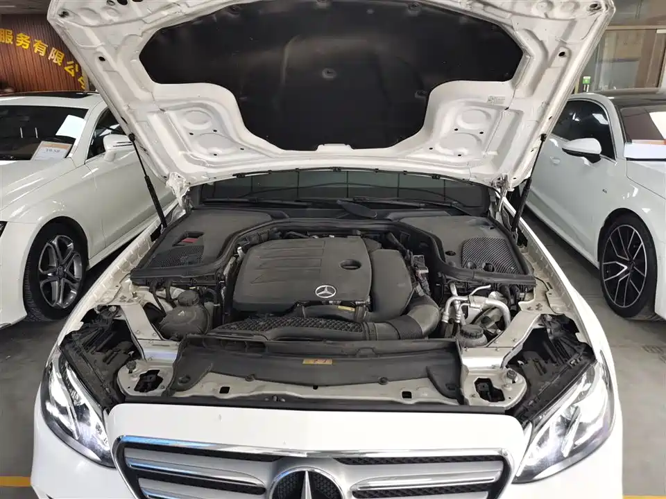 Mercedes-Benz E-class Mercedes-Benz E-class
