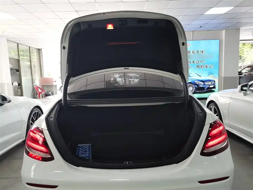 Mercedes-Benz E-class Mercedes-Benz E-class