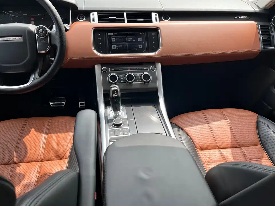 Land Rover Range Rover Sport Land Rover Range Rover Sport