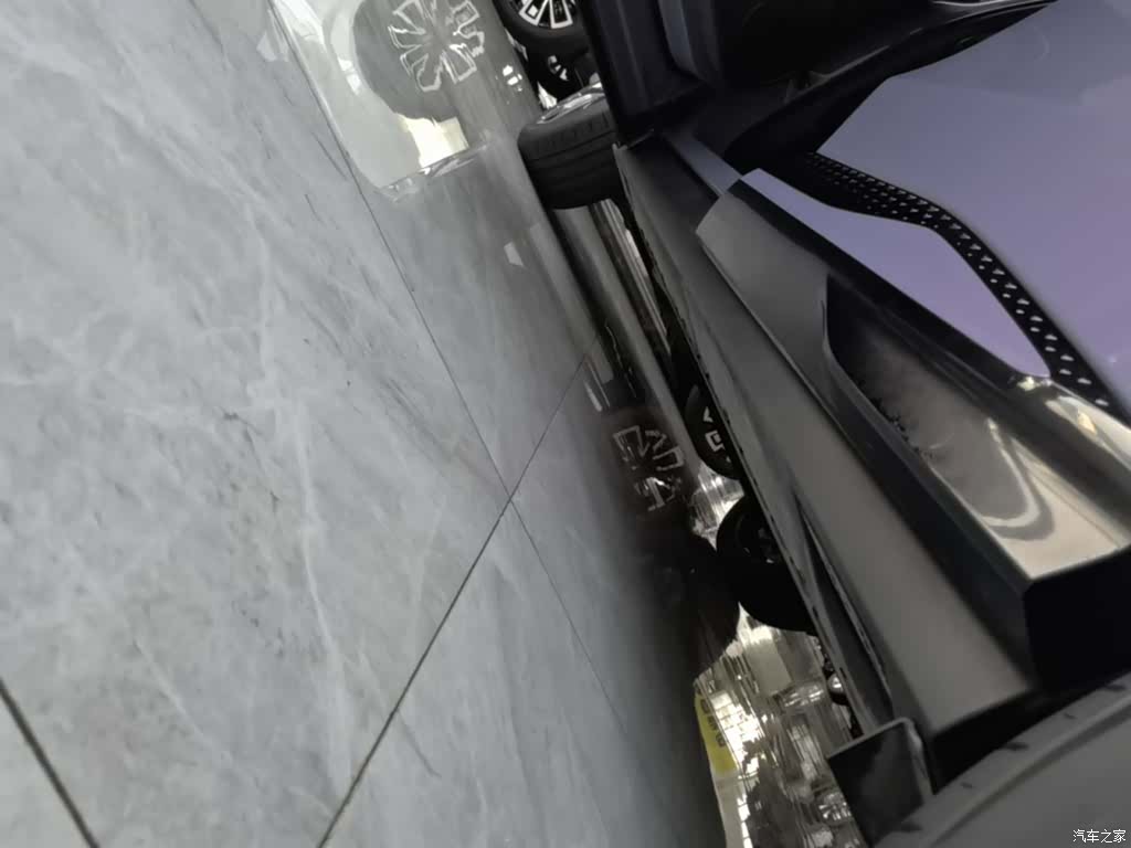 Hongqi 08, 2025 22