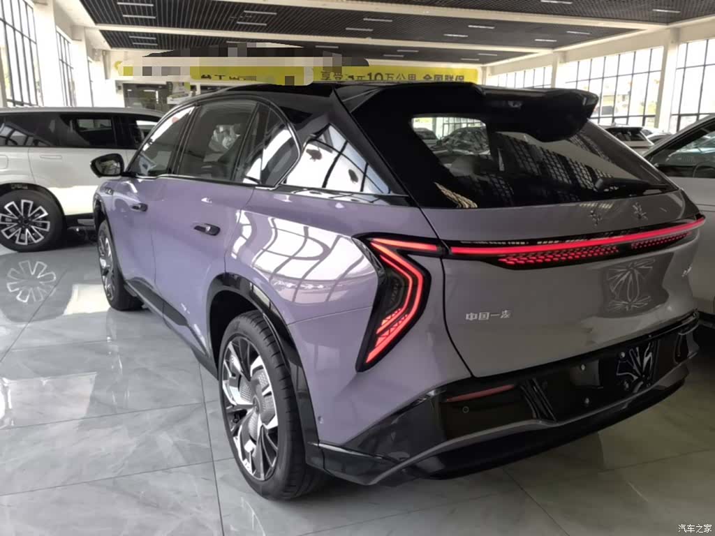 Hongqi 08, 2025 все фото