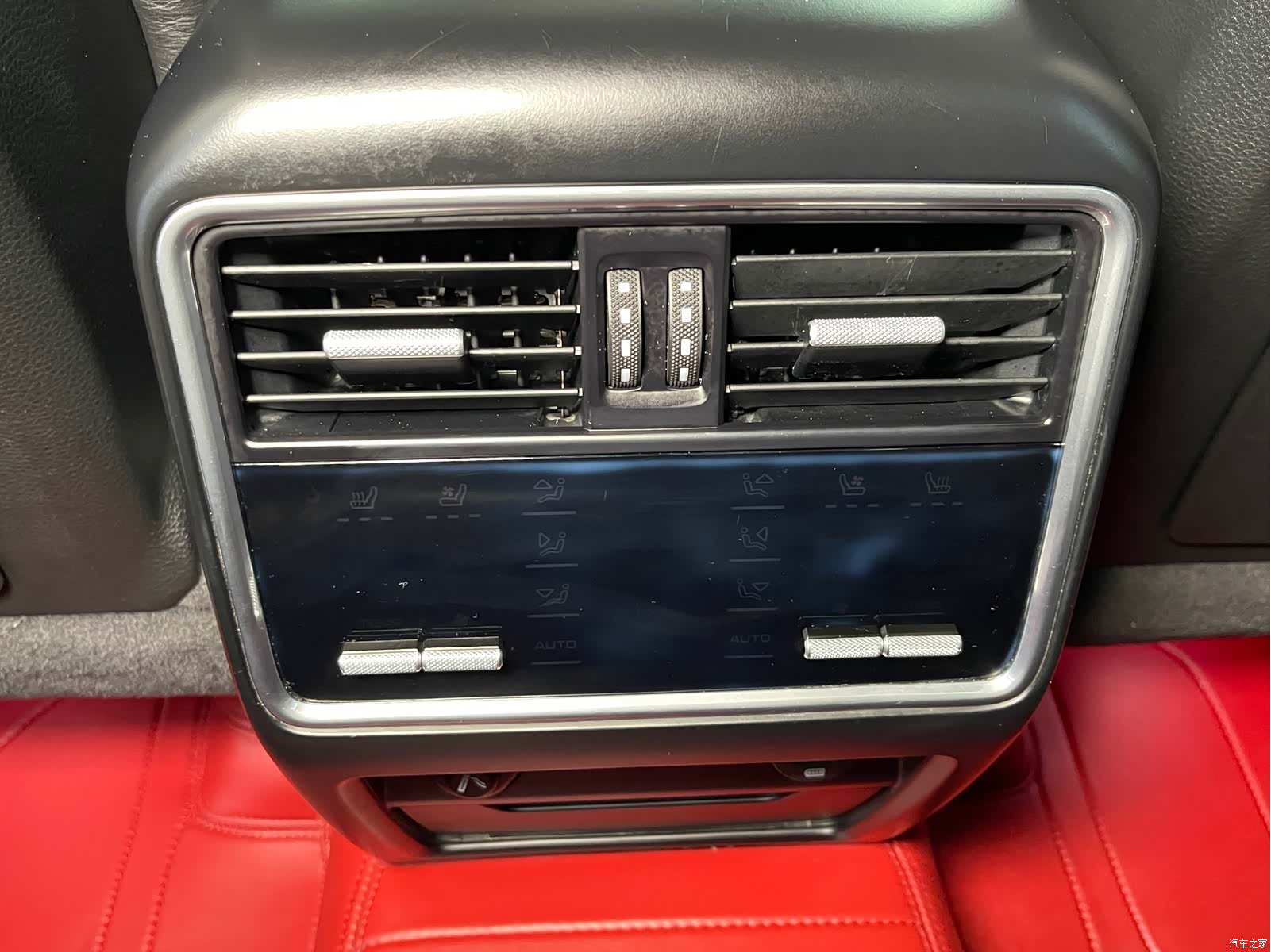 Porsche Cayenne, 2019 11