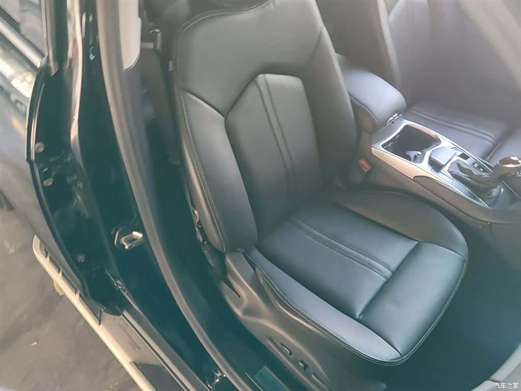 Cadillac SRX, 2015 25