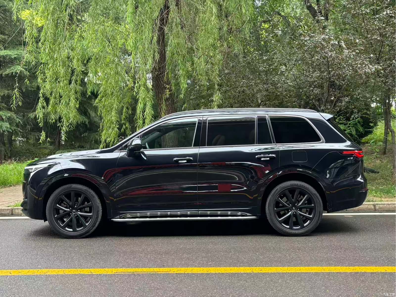 Li Auto ONE, 2022 3