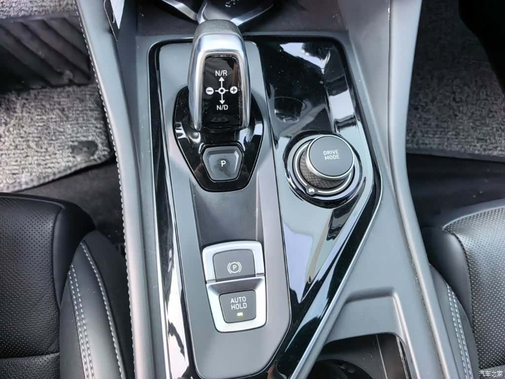 Lynk & Co 02, 2022 14