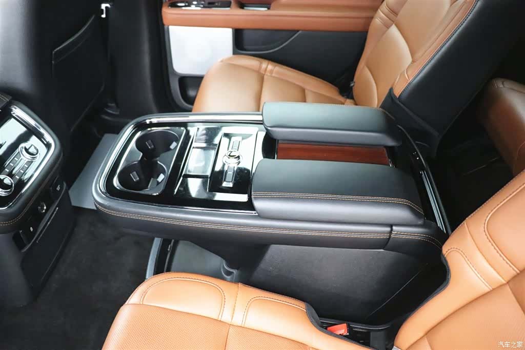 Lincoln Navigator, 2022 23