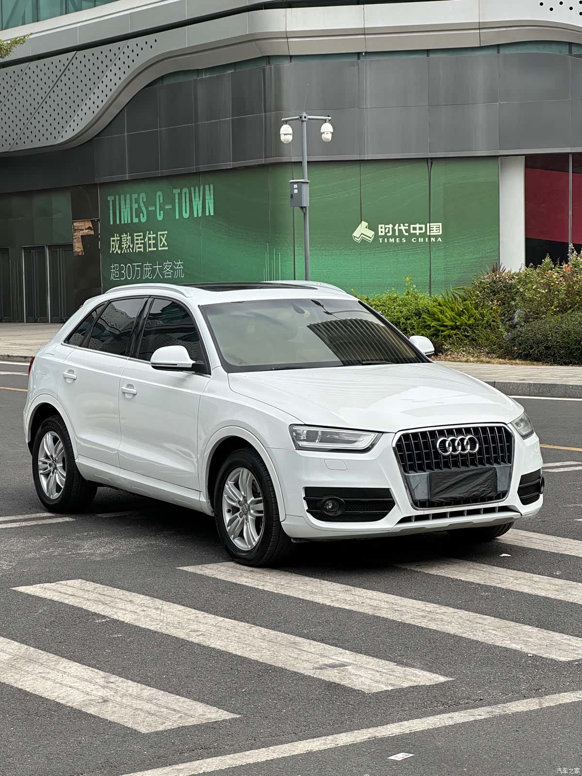 Audi Q3, 2014 3