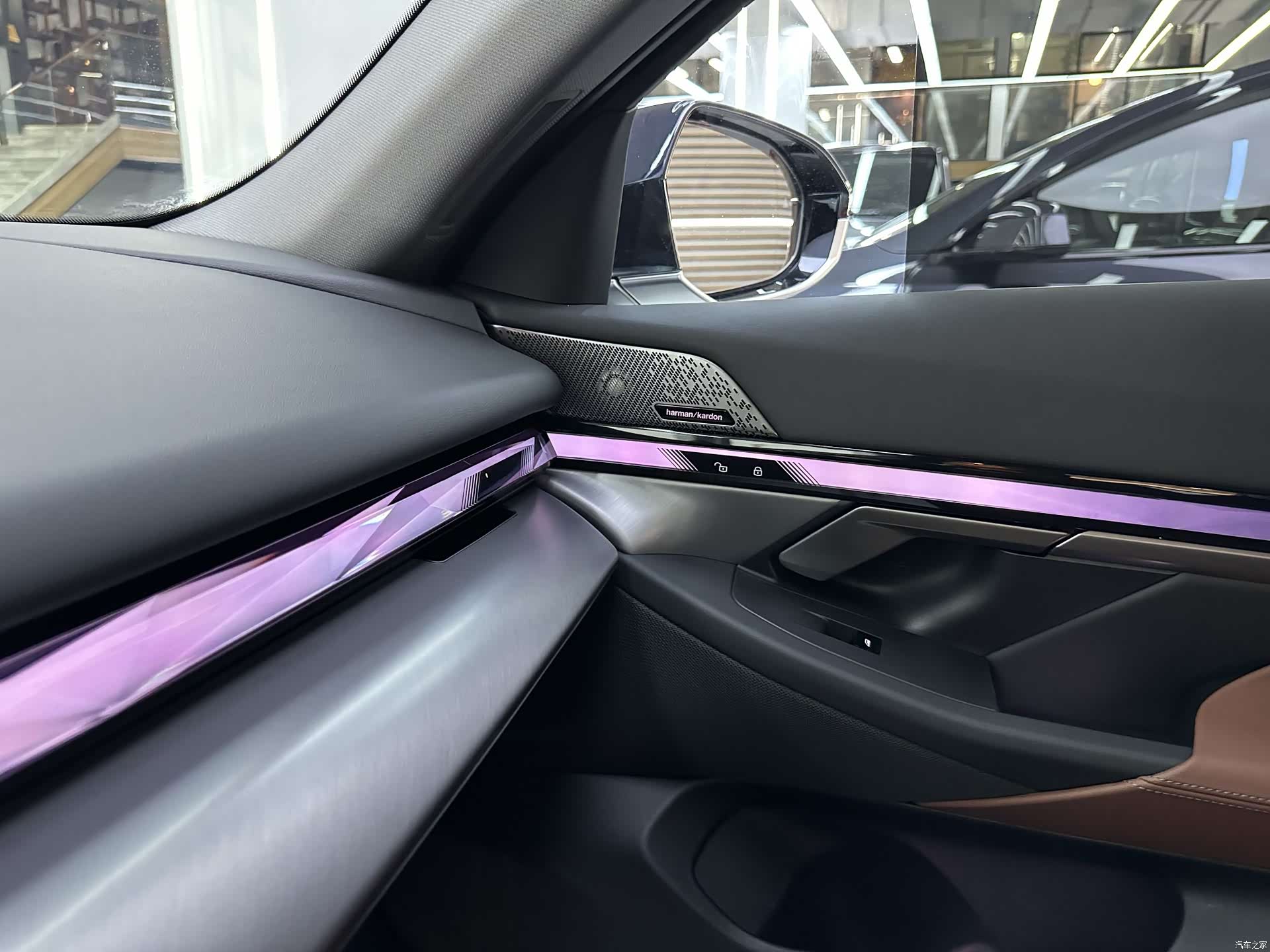 BMW 5 Series, 2025 8