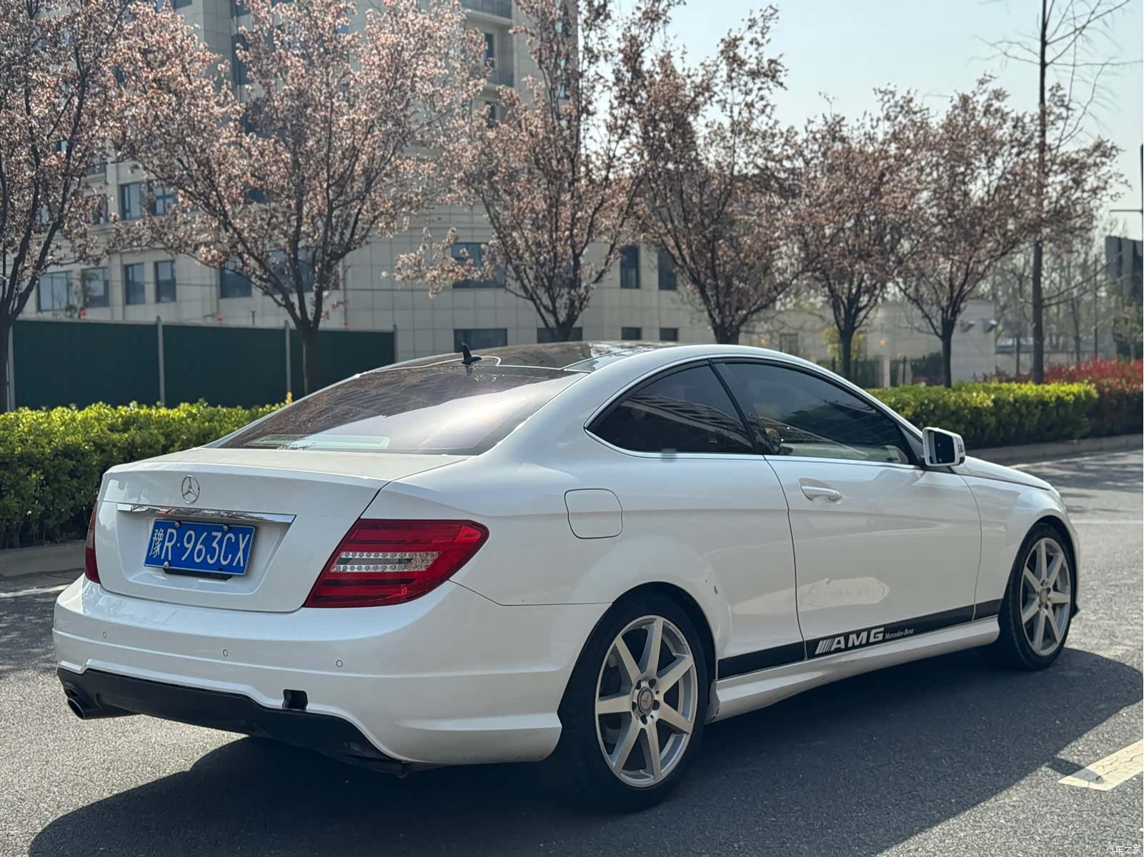 Mercedes-Benz C-Class, 2015 12