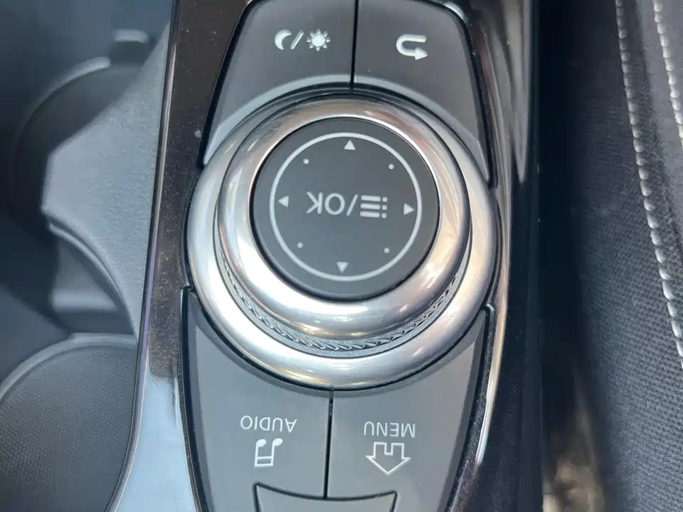 Infiniti QX30 Infiniti QX30