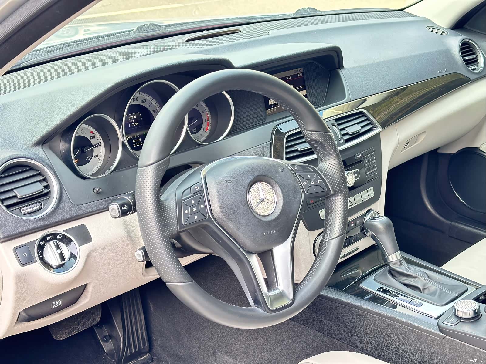 Mercedes-Benz C-Class, 2013 9