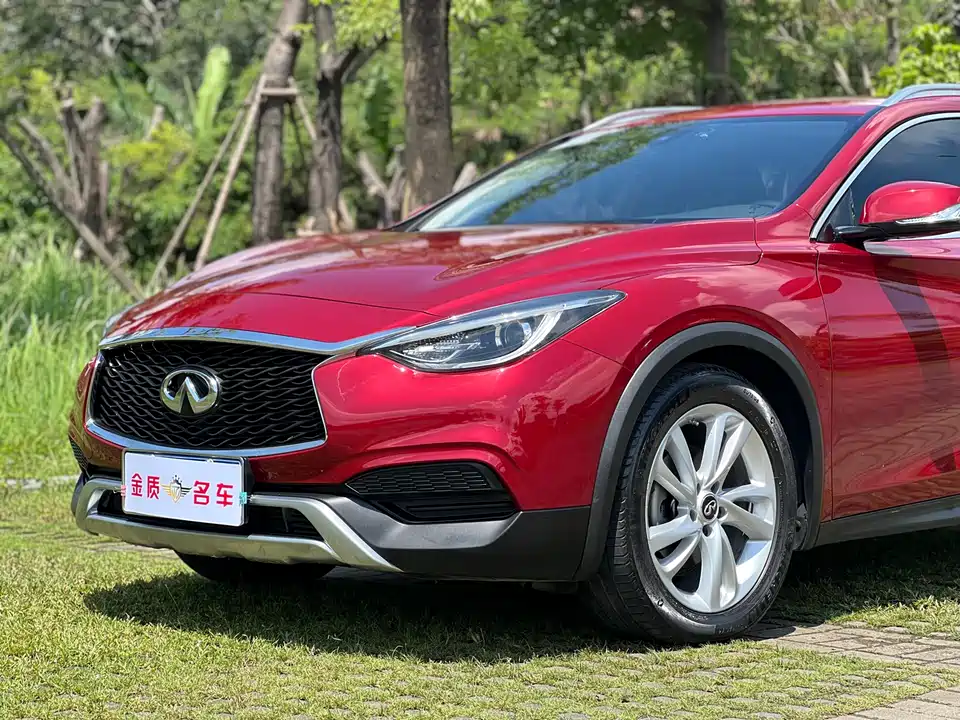 Infiniti QX30 Infiniti QX30