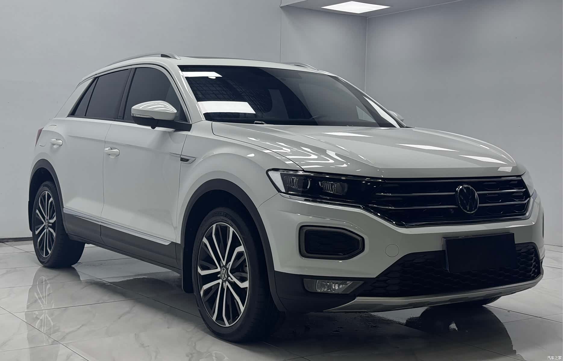 Volkswagen T-ROC, 2021 3