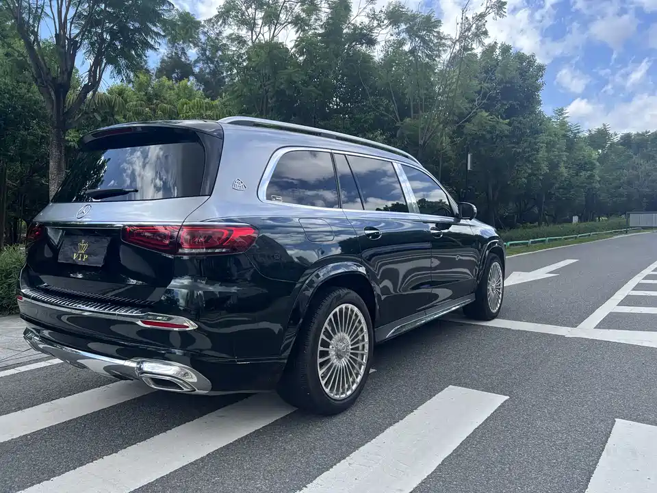Mercedes-Benz GLS Mercedes-Benz GLS