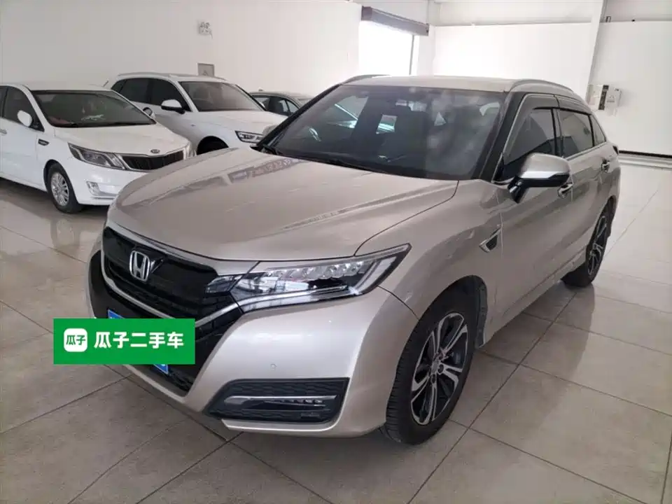 Honda UR-V Honda UR-V