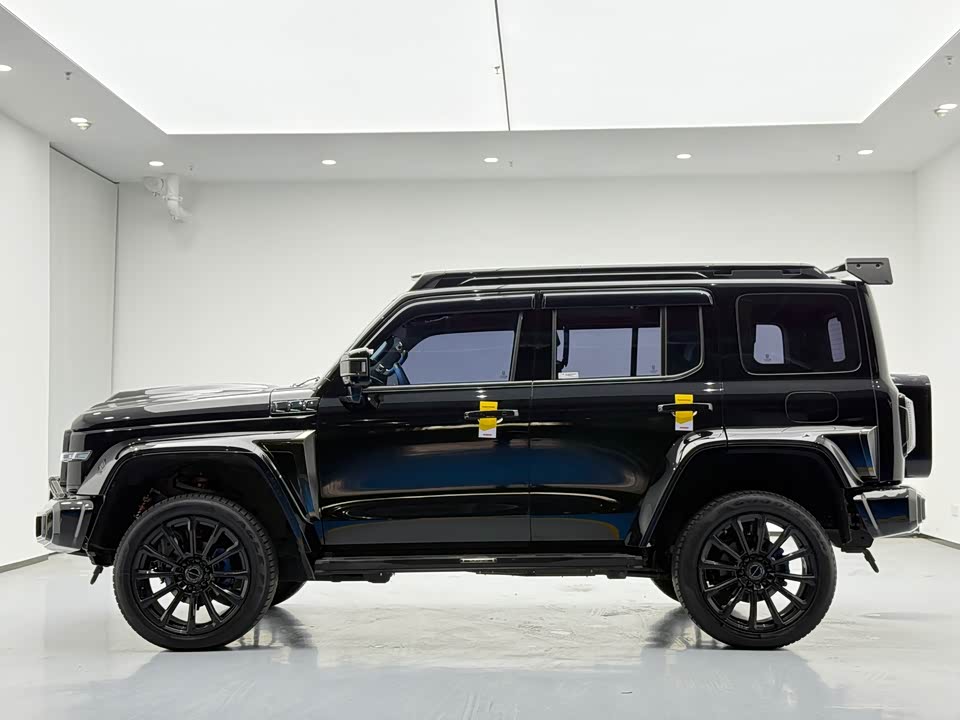 CrossBoundary Co-creation tank 300