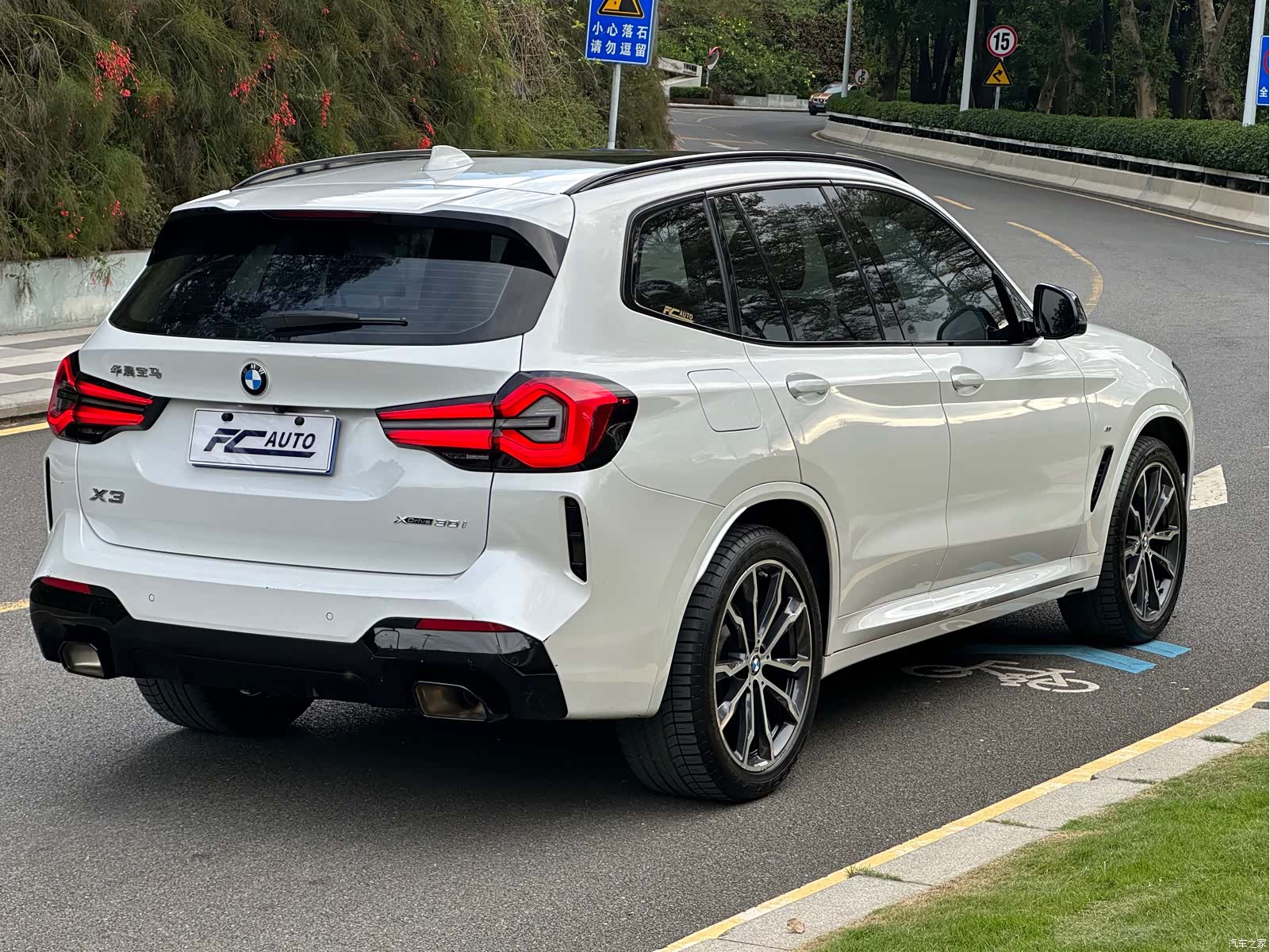 BMW X3, 2022 все фото