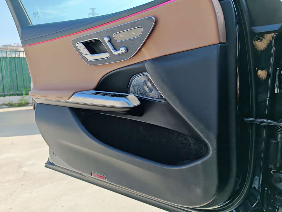 Mercedes-Benz E-class Mercedes-Benz E-class