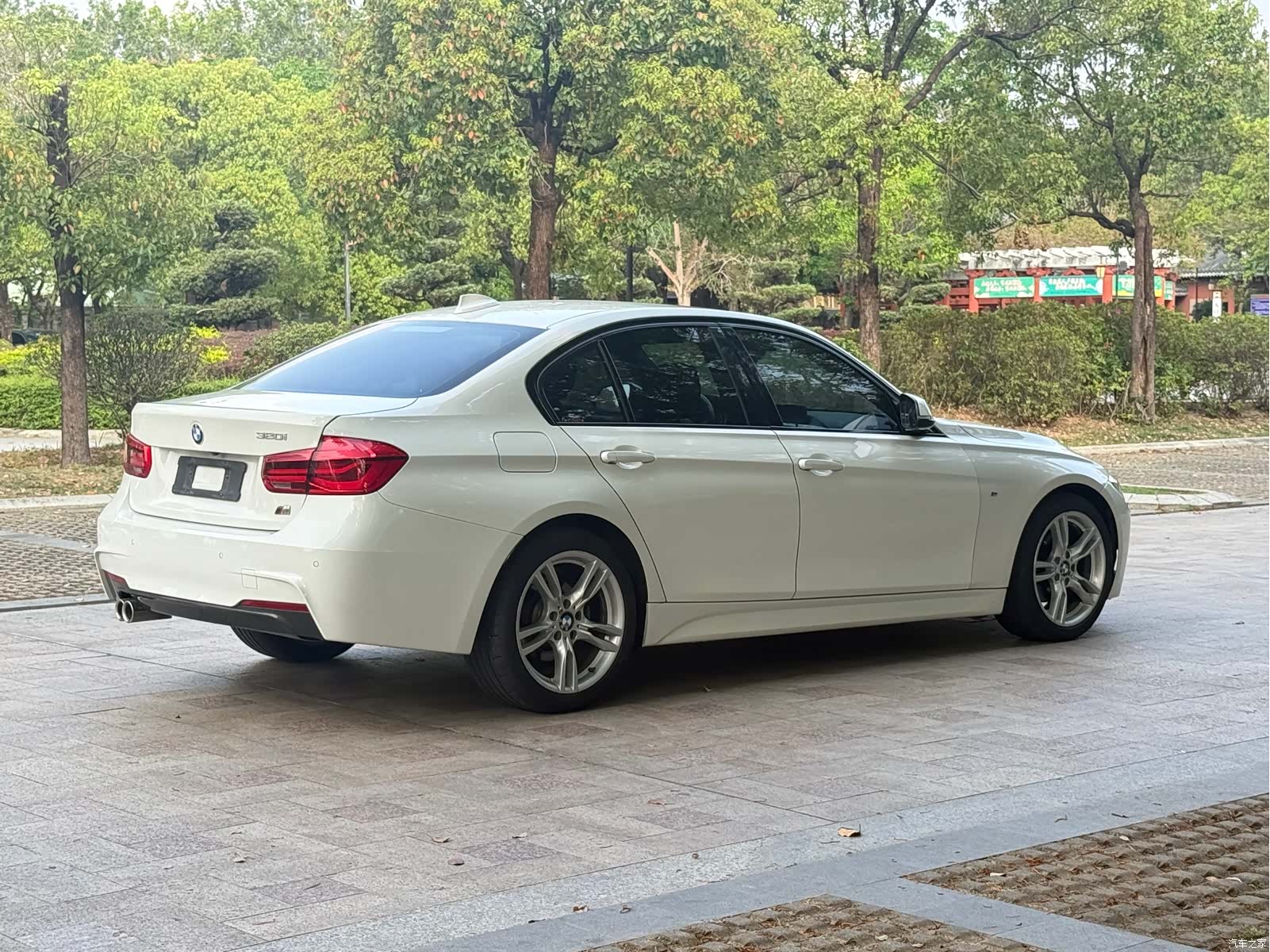 BMW 3 Series, 2018 14