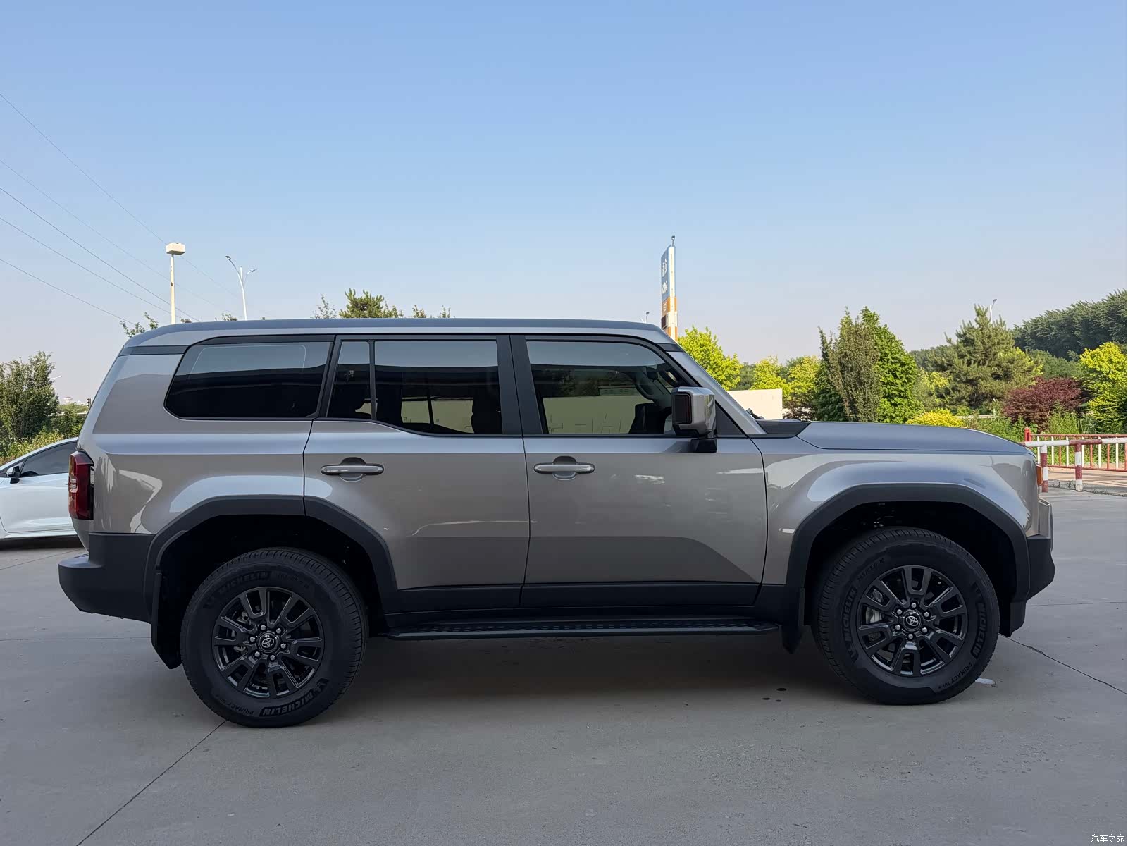 Toyota Prado, 2025 4