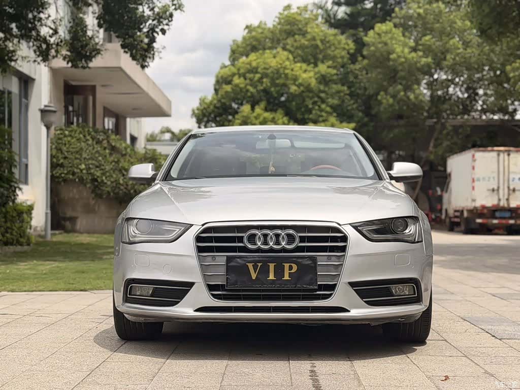 Audi A4L, 2013 3