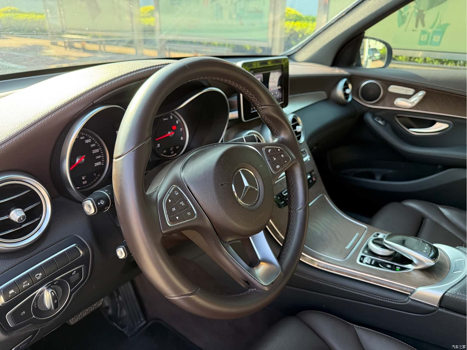 Mercedes-Benz GLC, 2017 4
