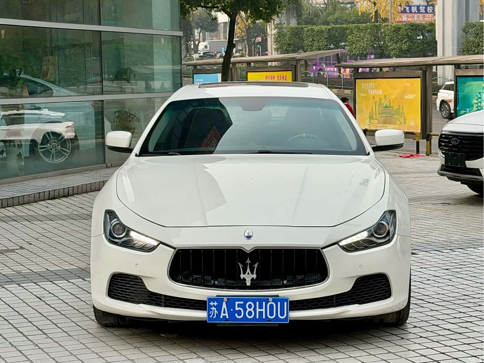 Maserati Ghibli, 2017 1