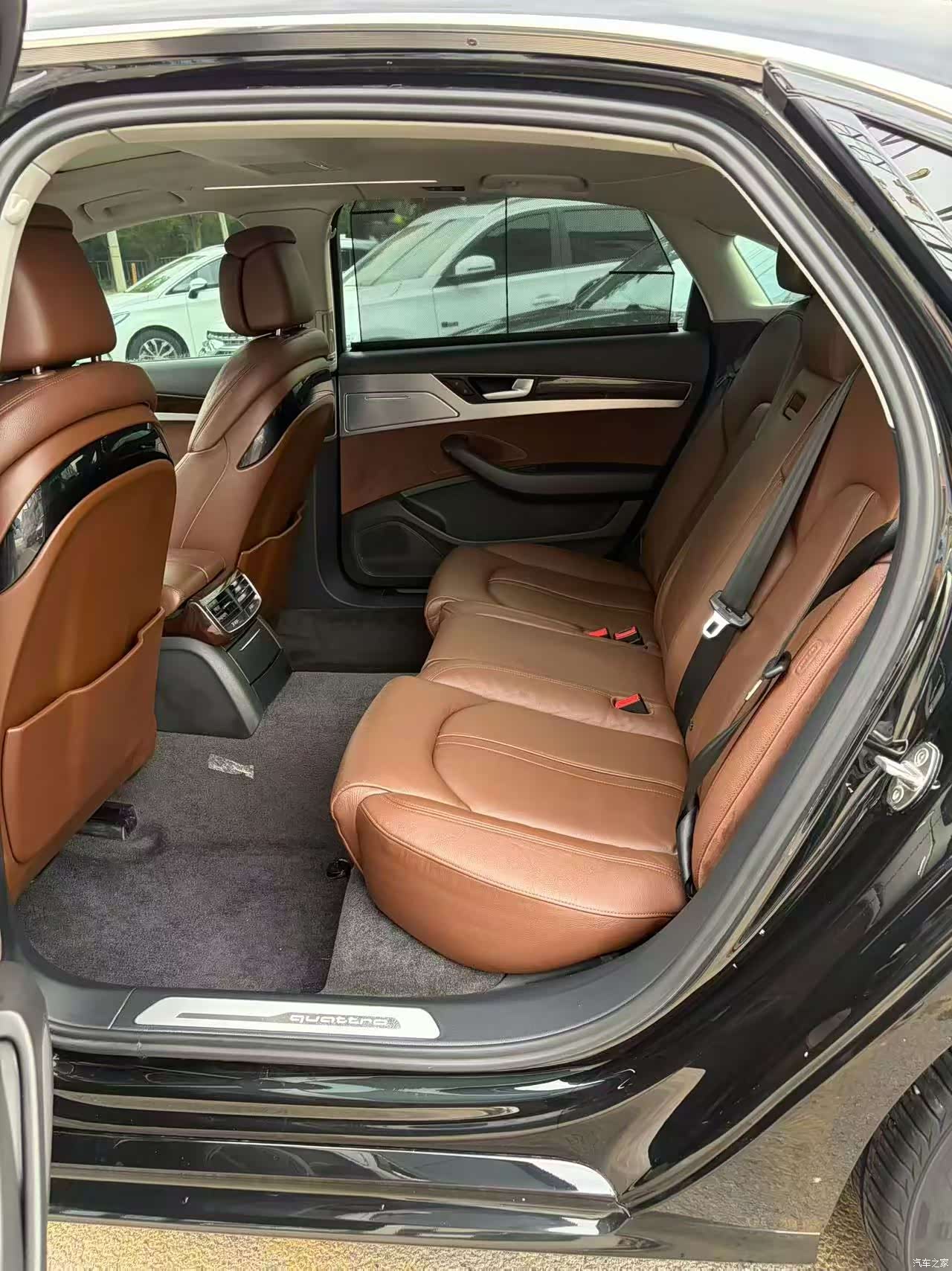 Audi A8L, 2017 все фото