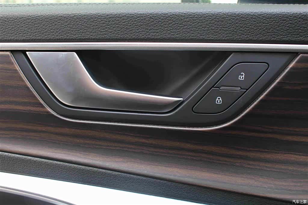 Audi A6L, 2020 10