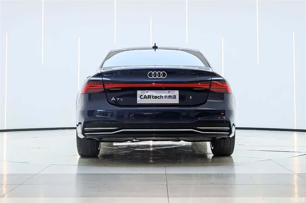 Audi A7L, 2024 6