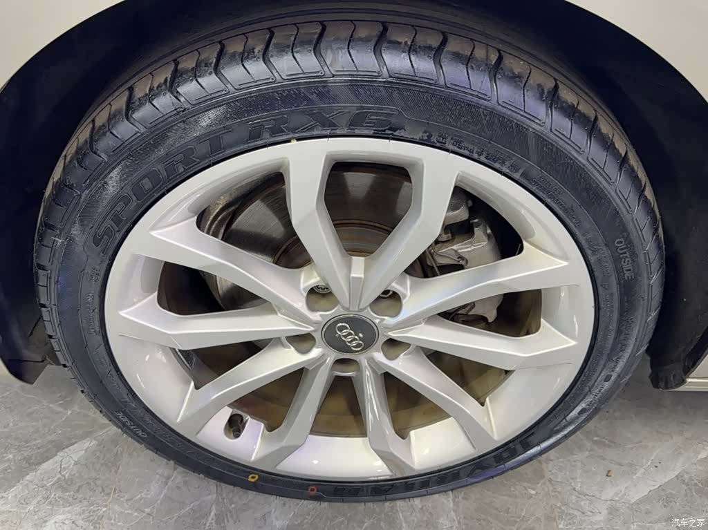 Audi A4L, 2019 25